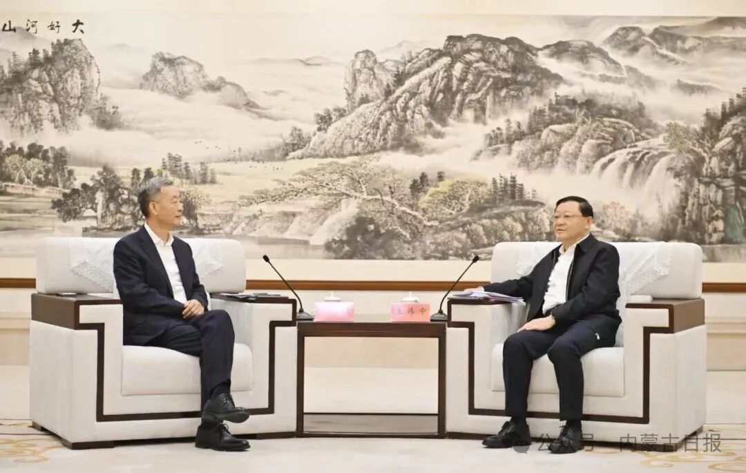 王伟中包钢会见华润集团董事长王祥明总经理王崔军 王伟中包钢会见华润集团董事长王祥明总经理王崔军