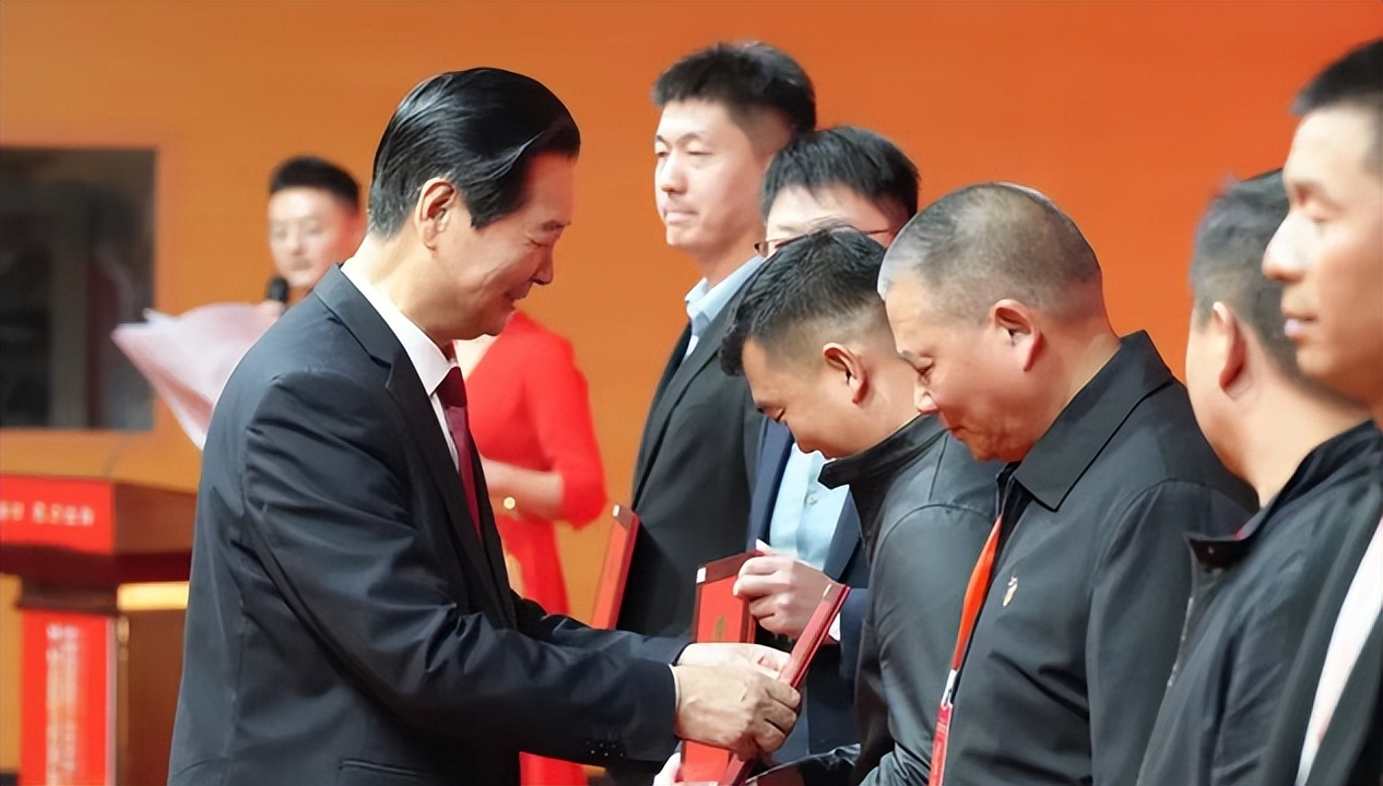 产教融合出海赋能,河南职教助力休闲食品产业开启新篇