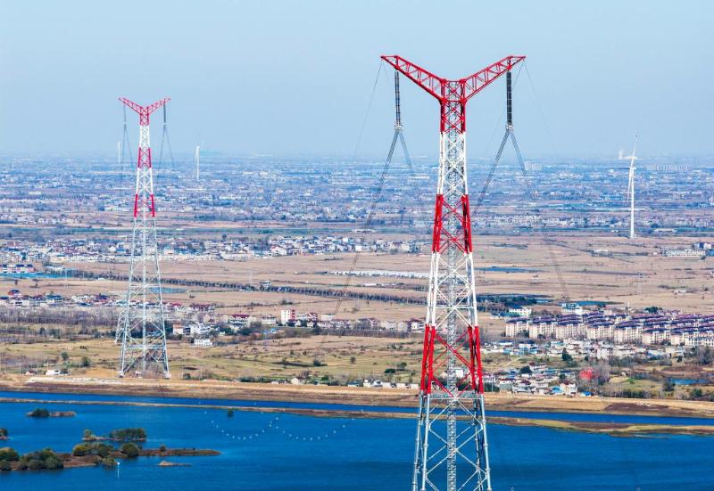 “陕电入皖”特高压工程安徽段全线贯通