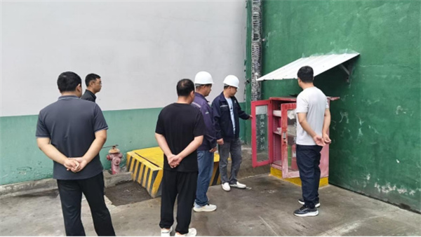 南召县白土岗镇：三措并举织密消防安全防护网