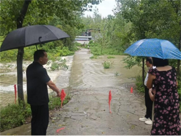 南召县白土岗镇:上下同心严阵以待 筑牢防汛安全屏障