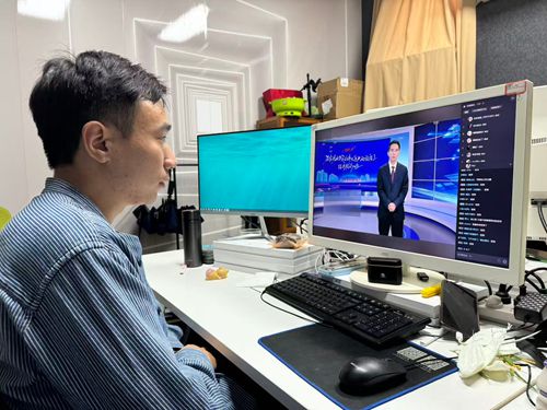 郑州广播电视大学上街分校组织师生收看《开学第一课》