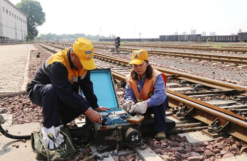中铝物流中部陆港科技创新筑牢安全“防火墙