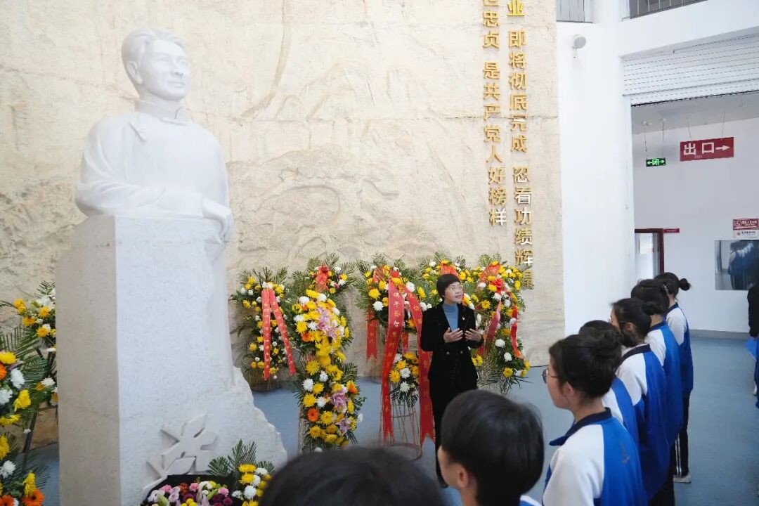 5BB48C92-ABC3-42BF-9B4B-9D1A4D8E0512