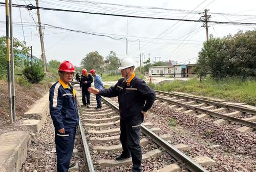 中铝物流中部陆港开展“五一”节日期间安全消防大检查