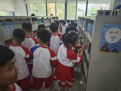 书香迎六一 正阳门幼儿园走进上街区图书馆开展主题实践活动