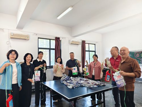 惠暖教工 以心传情—郑州市上街区实践基地开展教师节庆祝活动